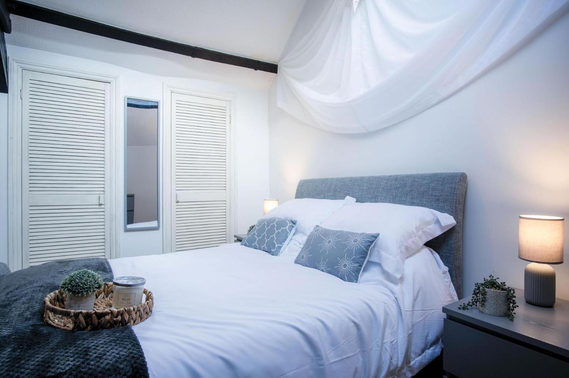 Apartment Cosy At The Mews - 2 Bedroom - Tenby